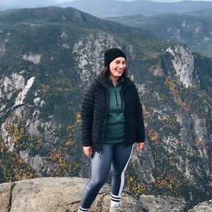 Meet your Posher, Geneviève